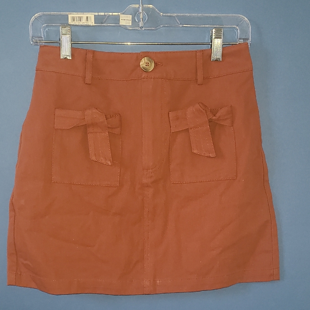 Very J Cargo Brick/Rust Skirt With Bow Detail Women Sz S NWT